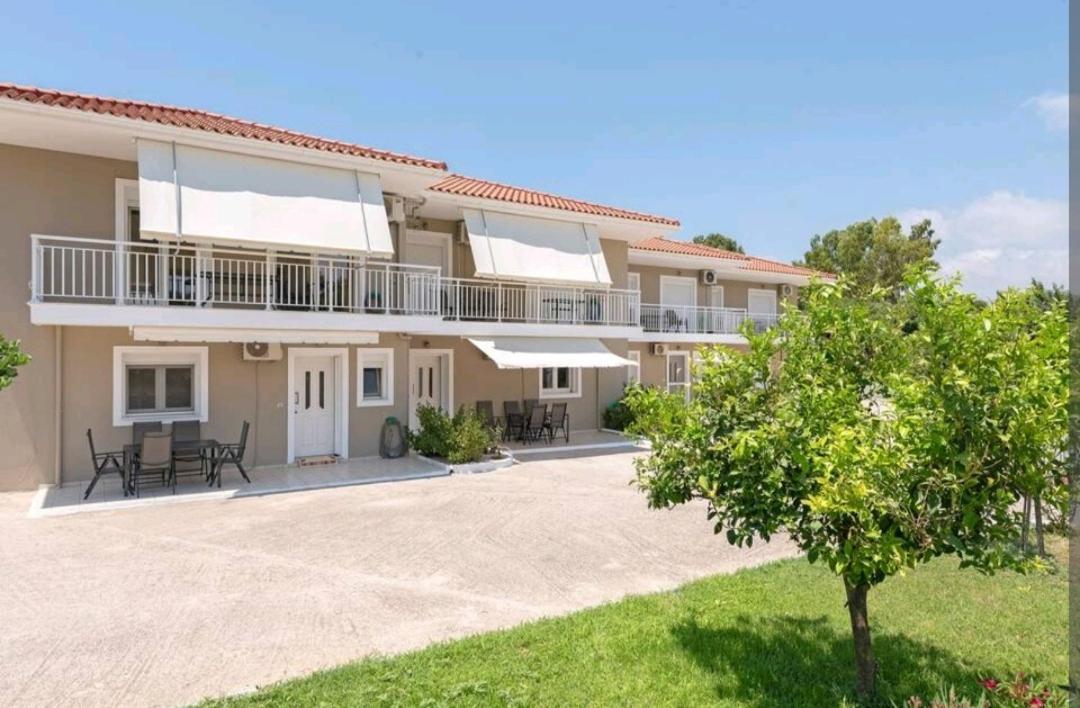 Lagadi Apartment 6 Ласси Экстерьер фото